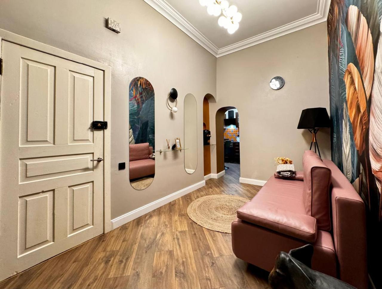 Deribasivska 10 Luxury Apartment Odesa Exterior photo